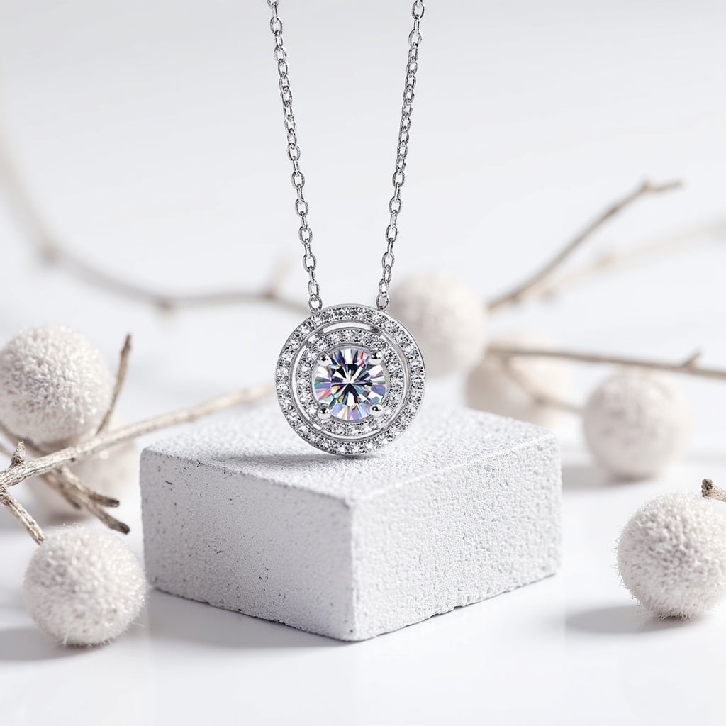 Celistra Moissanite Pendant