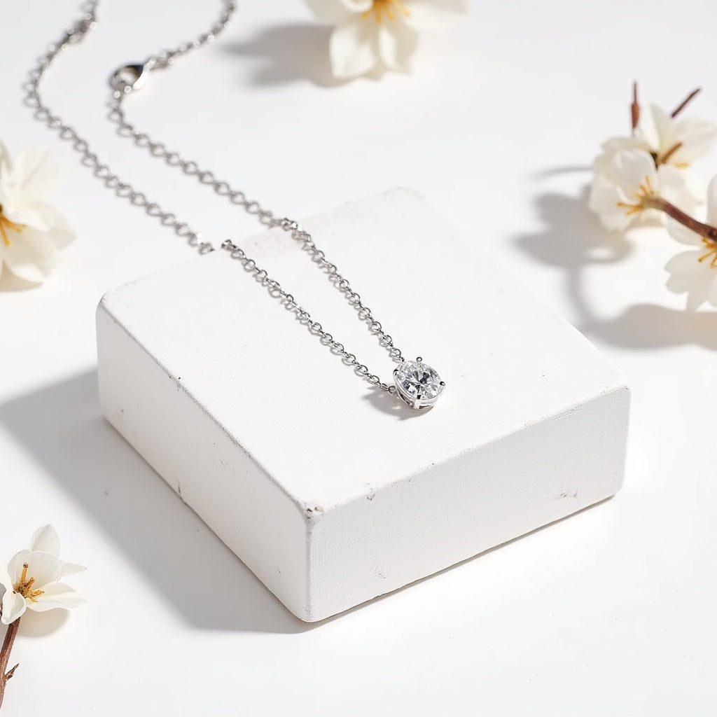 Aurelia Moissanite Pendant