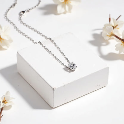 Aurelia Moissanite Pendant